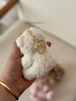 آویز عروسک خرس از نمای بغل