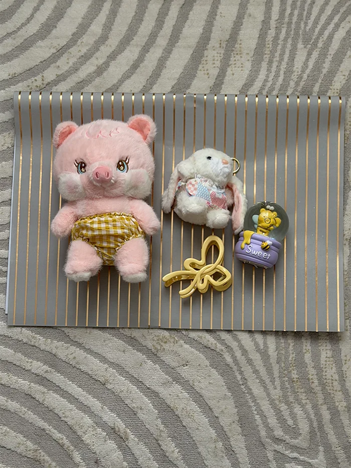نمونه های کادو پیچ 4 محصول در یک پک